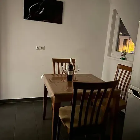 Hn-stadt Mitten Im Zentrum! * هايلبرون