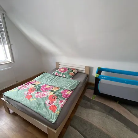 شقة Hn-stadt Mitten Im Zentrum! *